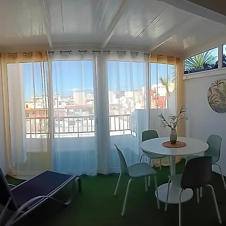 Apartment Atico Con Terraza, Vistas Al Mar Y Ciudad *