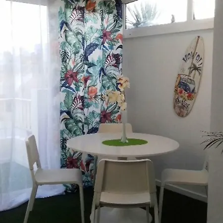 Apartment Atico Con Terraza, Vistas Al Mar Y Ciudad *